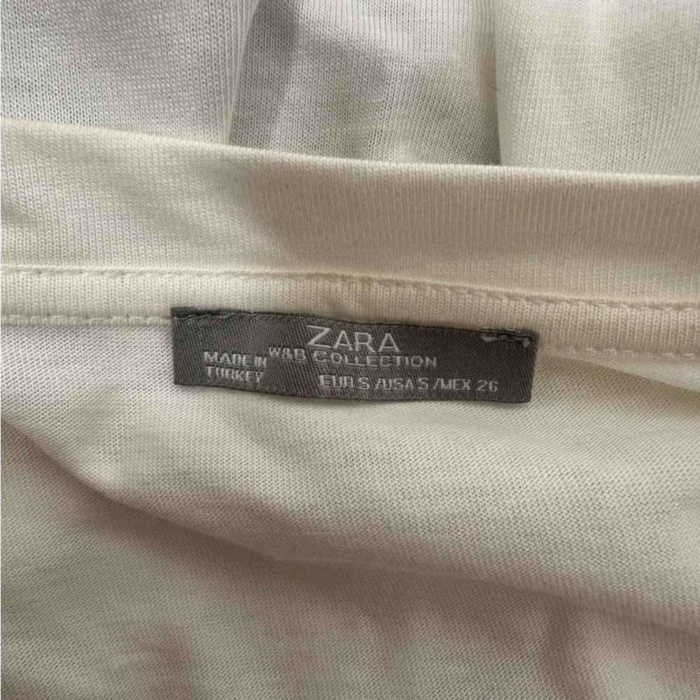 Zara Jewel Neckline Short Sleeve Top - Picture 4 of 5